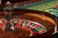 Казино у Поулсбоу, који поседује казино у храстовом гају, најјефтинија игра на цхумба казину